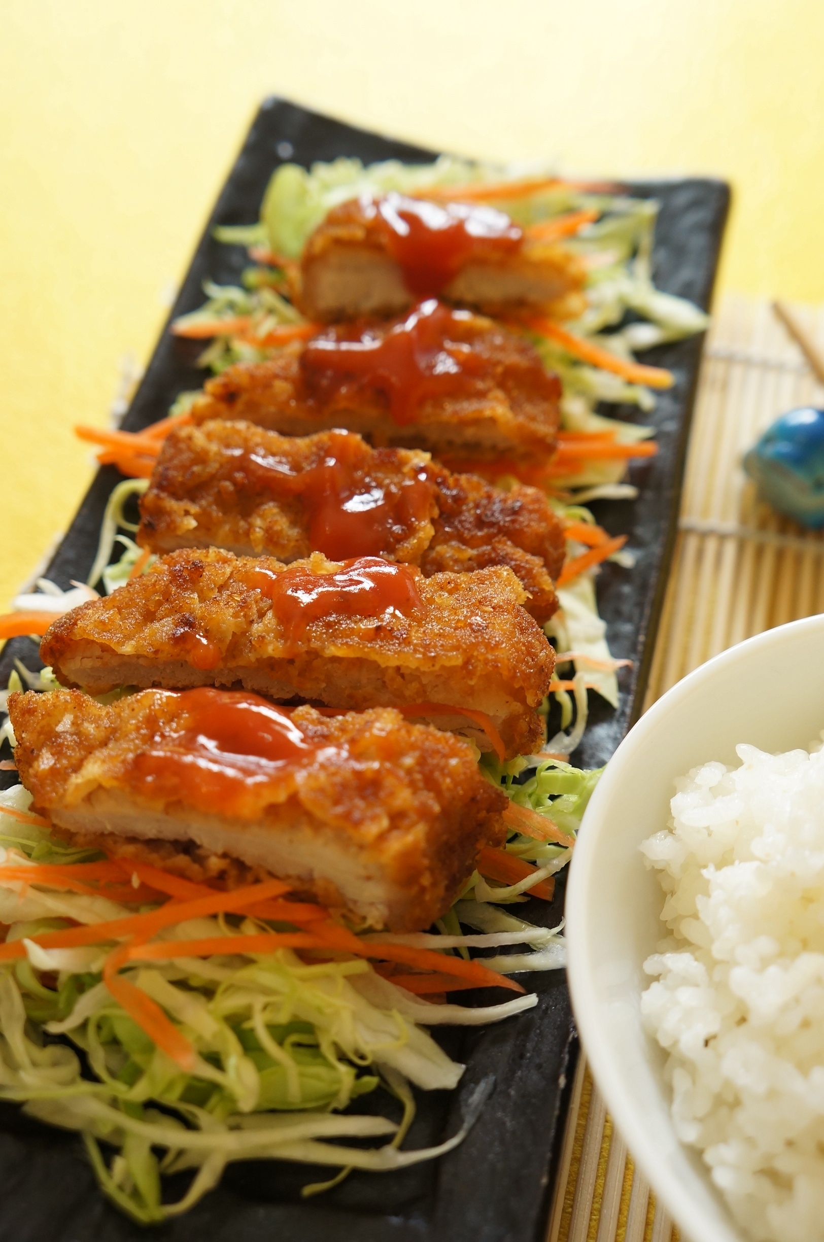 妻子的餐桌 | 一人食 | 韩式黄金猪排饭！最简单的食材，最快手的食谱！ - 哔哩哔哩