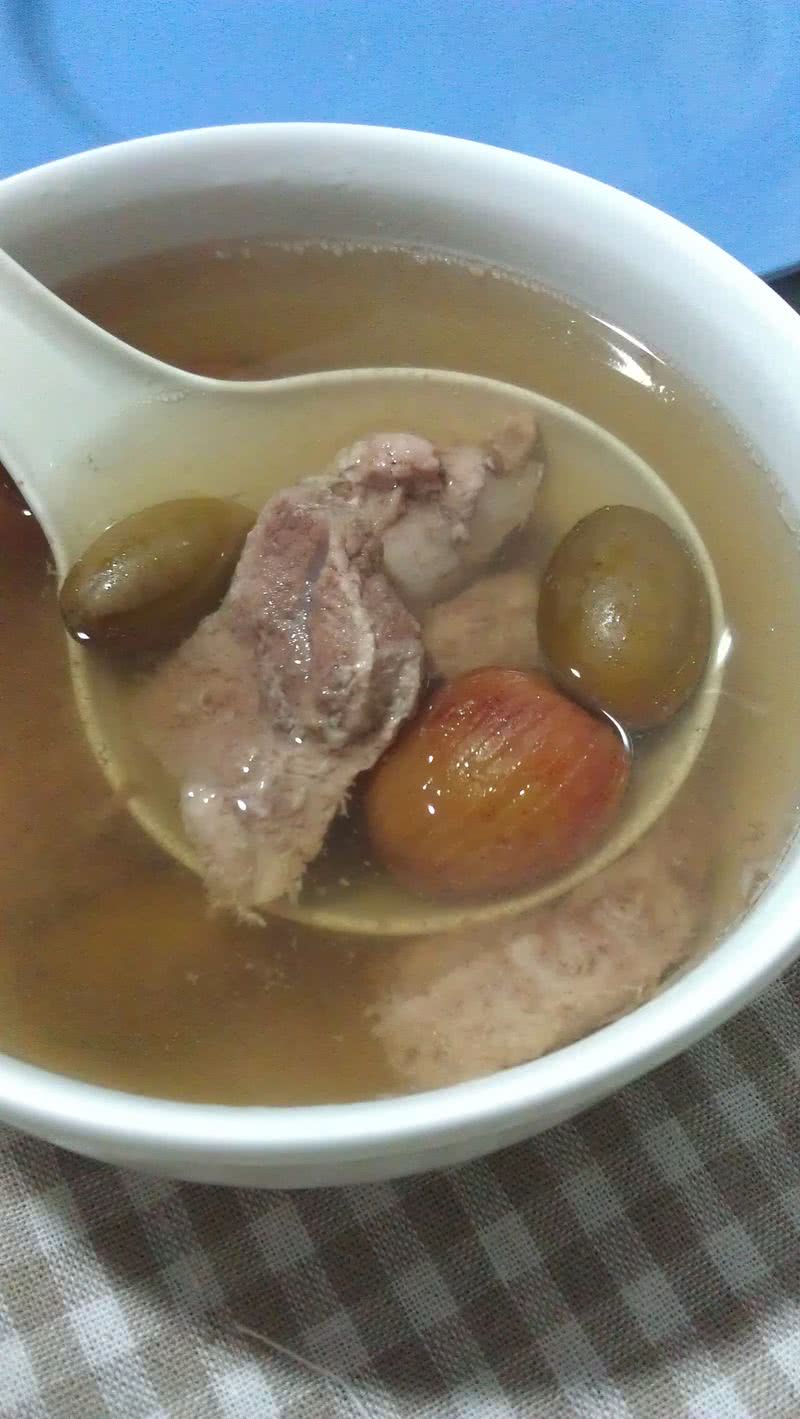 青榄瘦肉炖汤-小丽家常菜