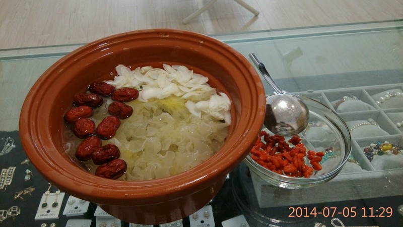 双皮奶传说中的四物汤妈妈豆腐做月子特.咸肉蒸产后家常做法大全图片