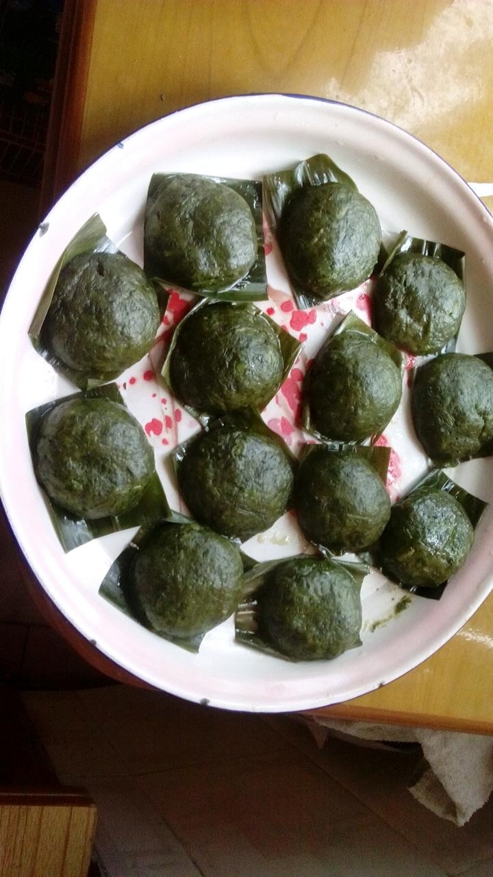 艾粑(青团)怎么做_艾粑(青团)的做法_豆果美食