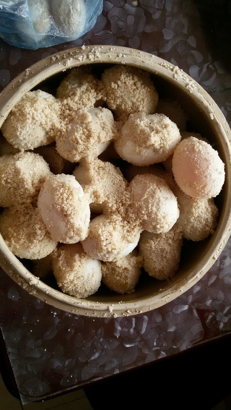 鸭蛋怎么腌制才好吃?