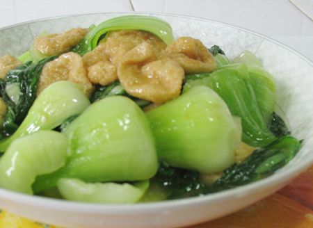 青菜烩油面筋塞肉怎么做好吃