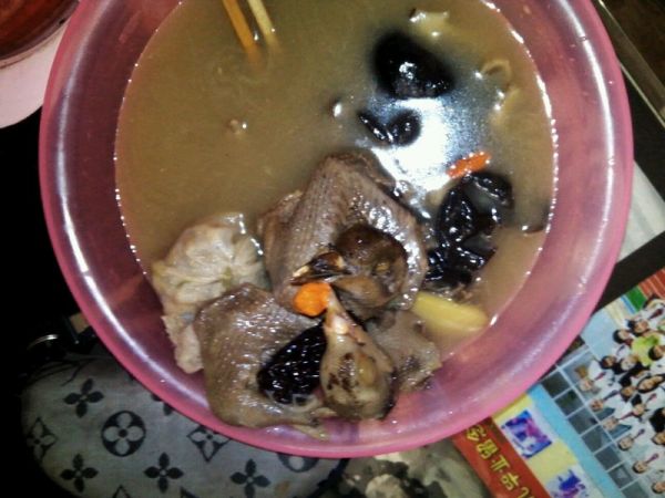 产妇鸽子汤怎么做好吃