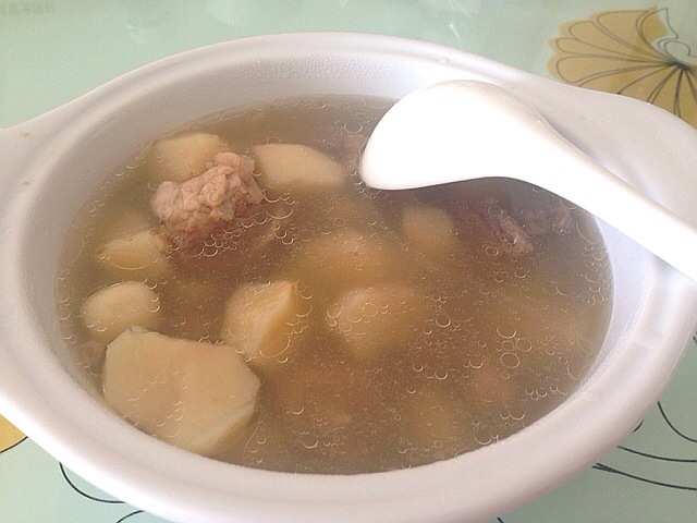 排骨马蹄莲子汤
