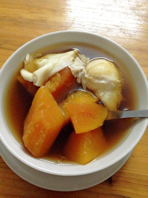 暖暖姜糖木瓜鸡蛋甜汤