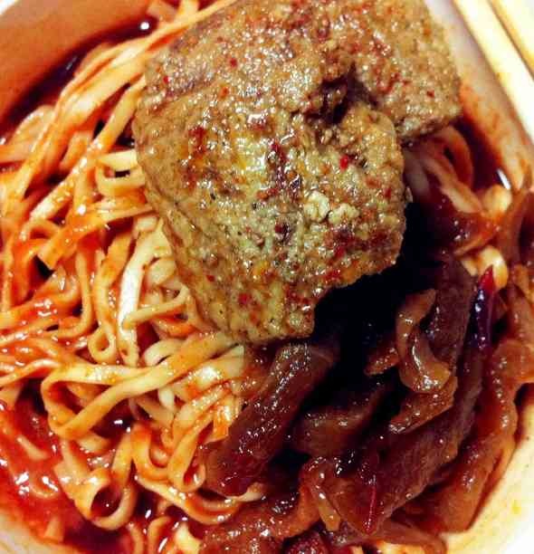 臭豆腐 拌面.