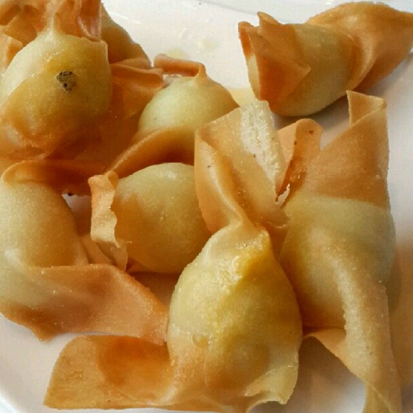 鹌鹑蛋炸馄饨
