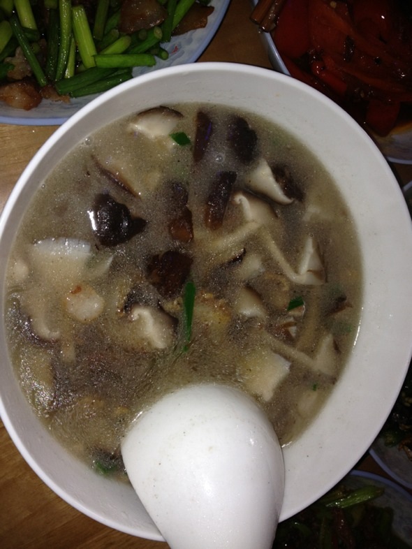 香菇肉片汤