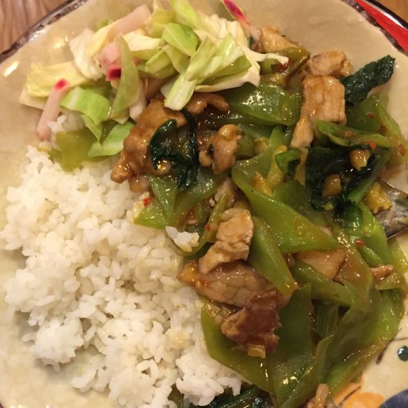 莴笋肉片 盖饭