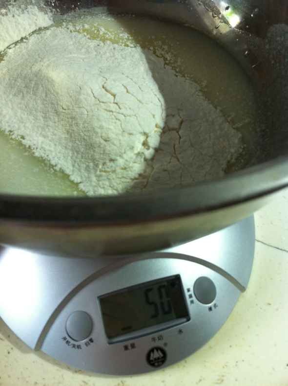 加低筋面粉50克