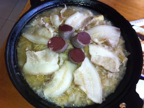 酸菜白肉血肠