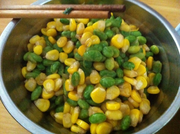 玉米炒青豆