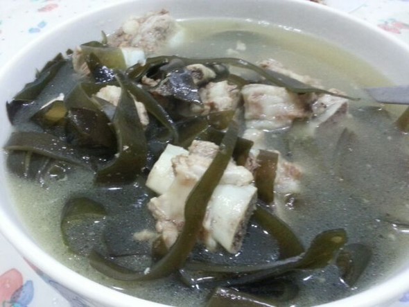 海带炖排骨