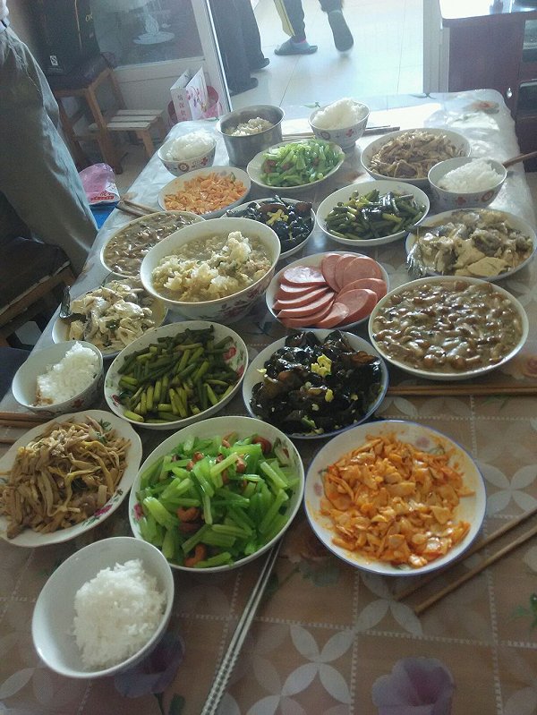 家庭聚餐