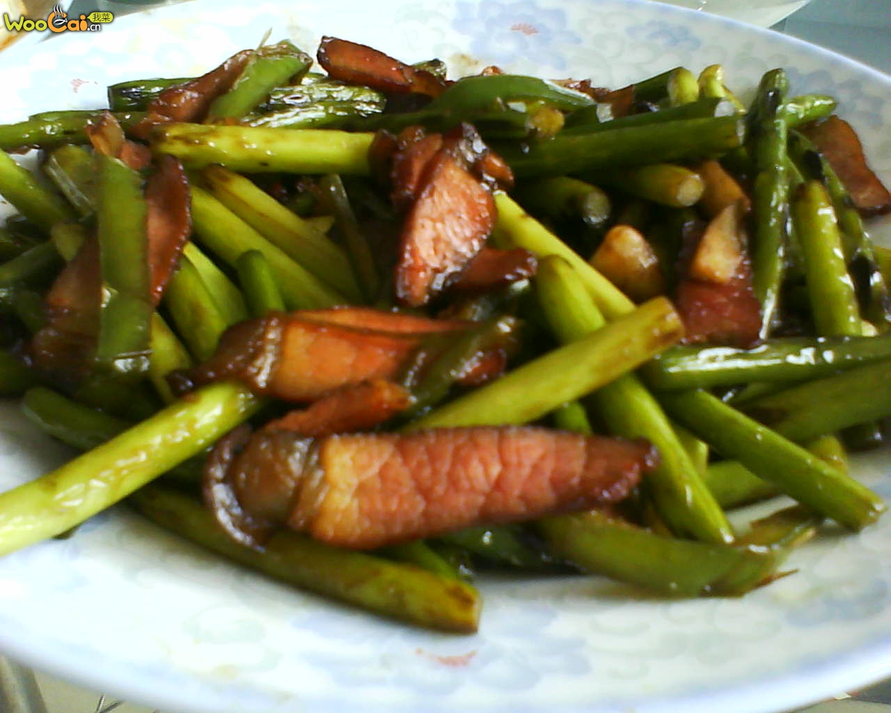 昔日皇家才能吃上的美食——爆炒红菜苔 一年只有两个月可以吃到它__万家热线-安徽门户网站